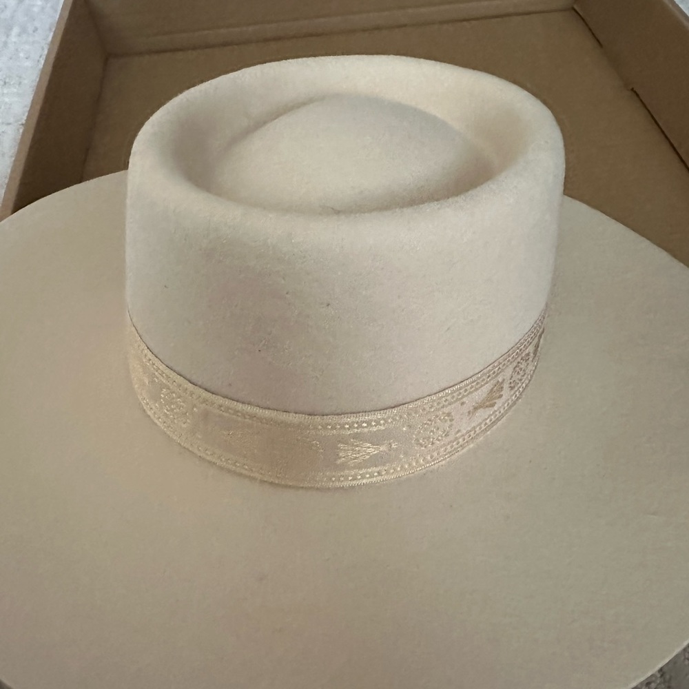 Lack of Color Hat